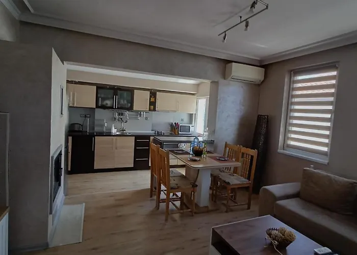 Nikolovi Apartment Pomorie