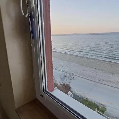 Nikolovi Apartment
